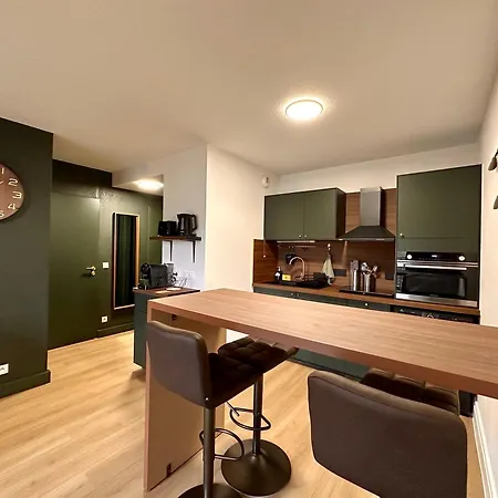 122 - Le Ii, 4 Pers, Clim, Parking, Piscine Apartmán
